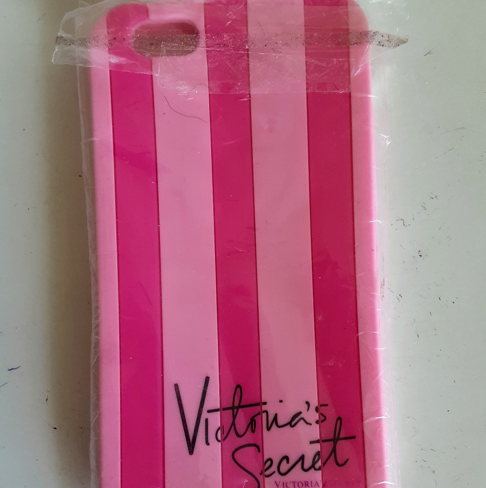 iPhone 6/6S Case- Brand New